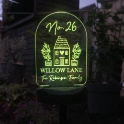 Personalised Home Outdoor Solar LED Light -Chic Household Items 30878363 alt02