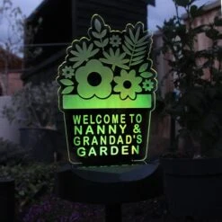 Personalised Plant Pot Outdoor Solar LED Light -Chic Household Items 30878364 alt04