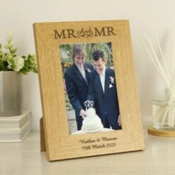Personalised Mr And Mr Oak Finish Photo Frame -Chic Household Items 30908372 alt02
