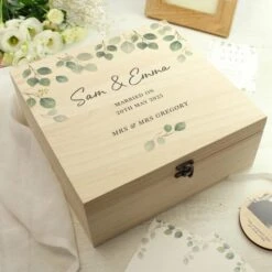 Personalised Botanical Wooden Memory Box -Chic Household Items 30908450 alt02